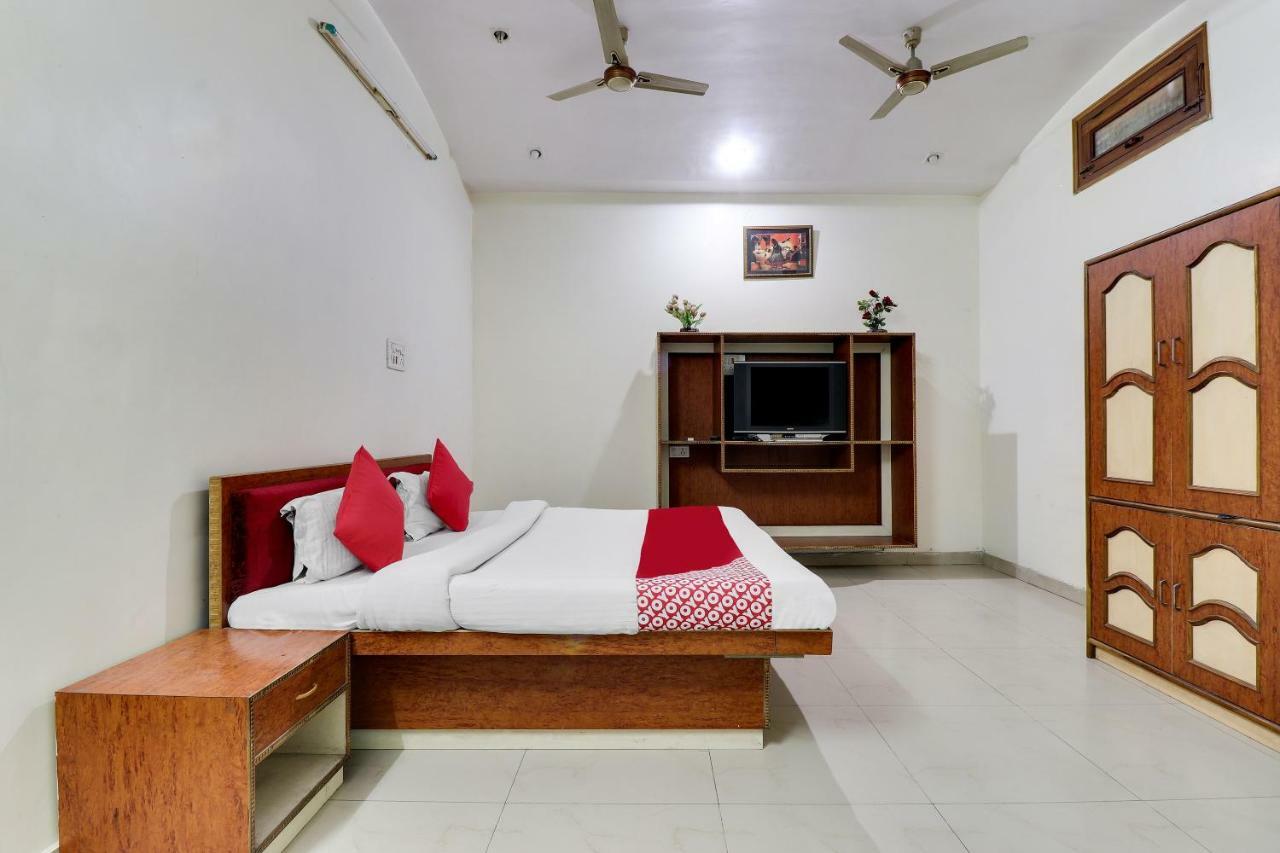 Oyo 43936 Hotel Rajputana Palace Farrukhabad Zewnętrze zdjęcie