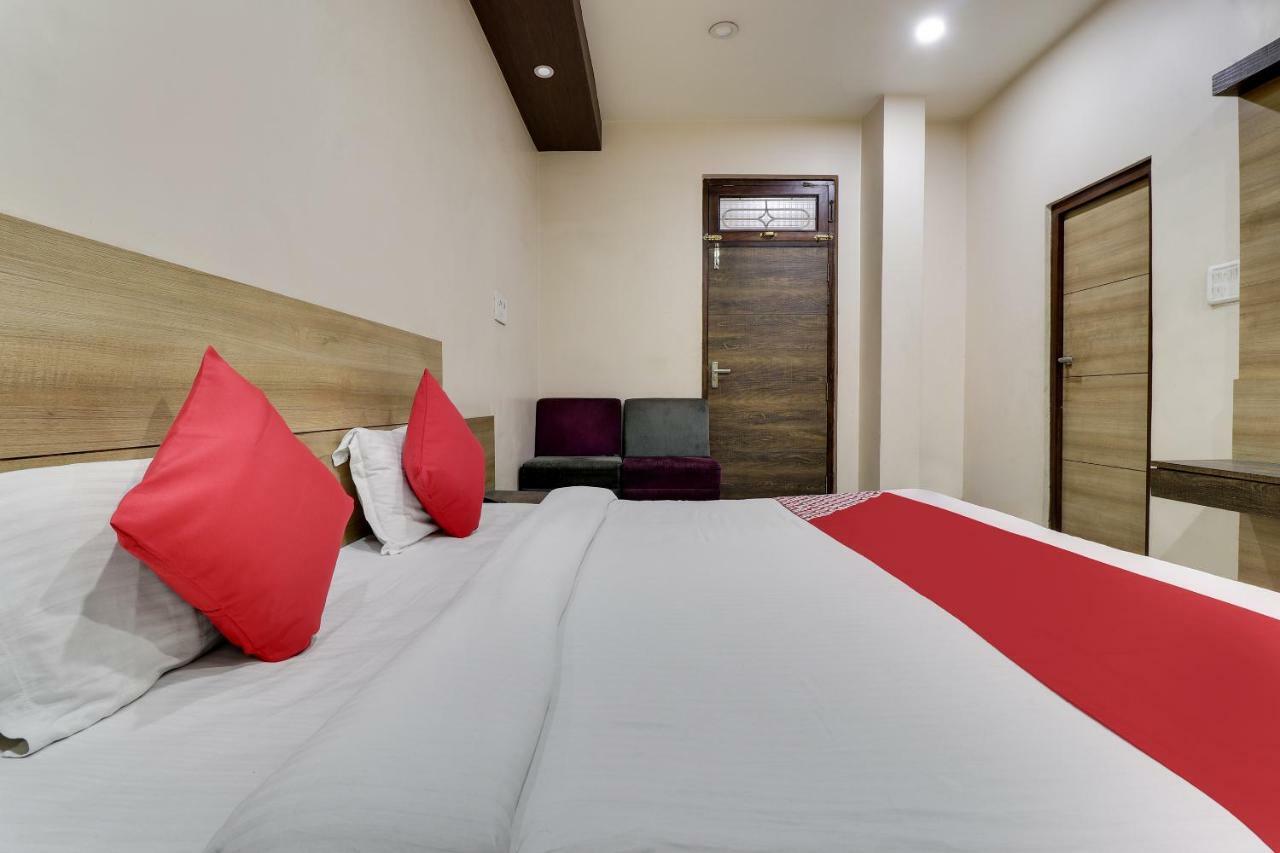 Oyo 43936 Hotel Rajputana Palace Farrukhabad Zewnętrze zdjęcie