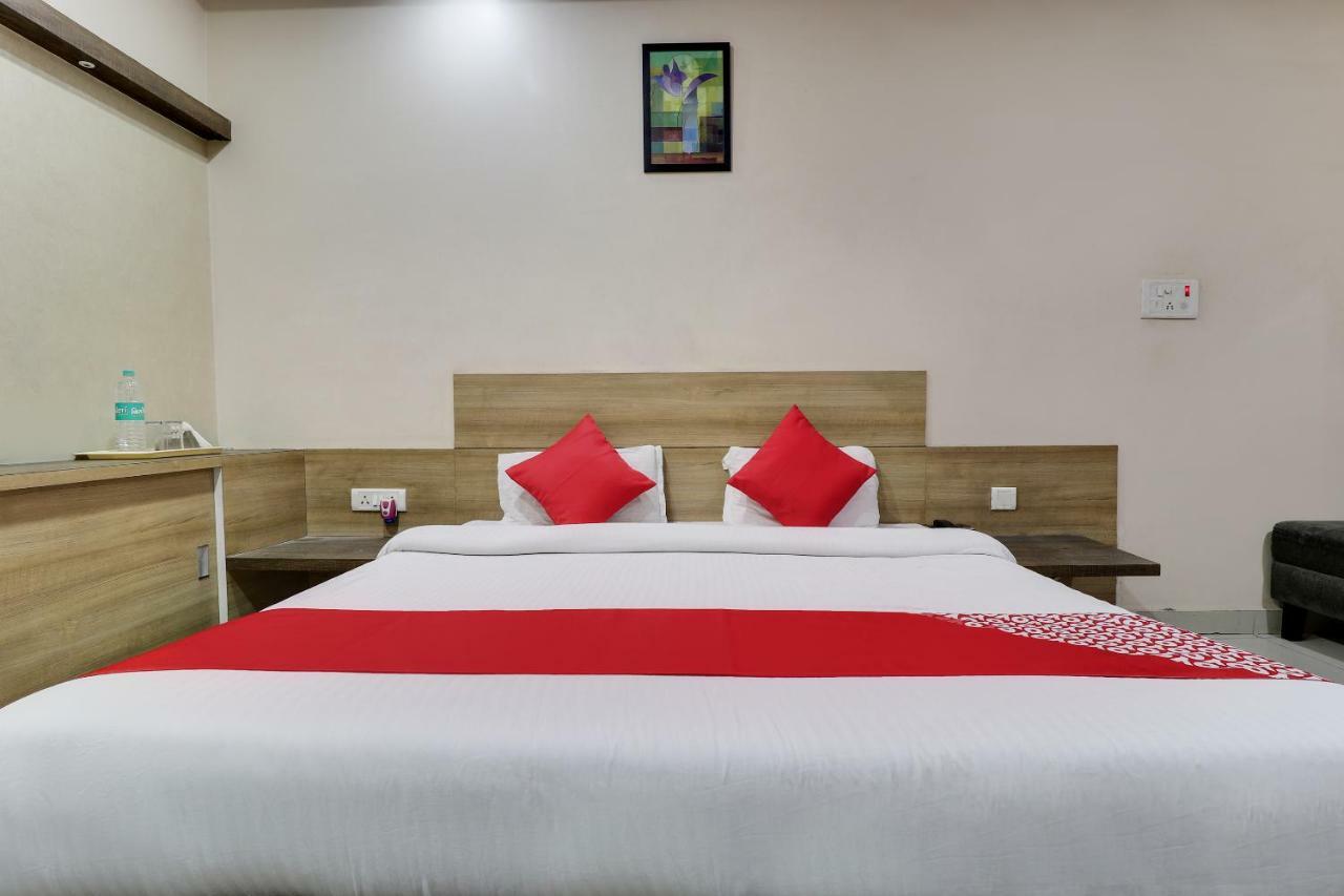 Oyo 43936 Hotel Rajputana Palace Farrukhabad Zewnętrze zdjęcie